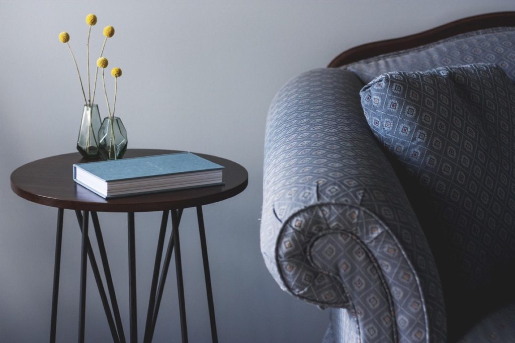 IKEA ou Fermob : quel mobilier de balcon pour durer