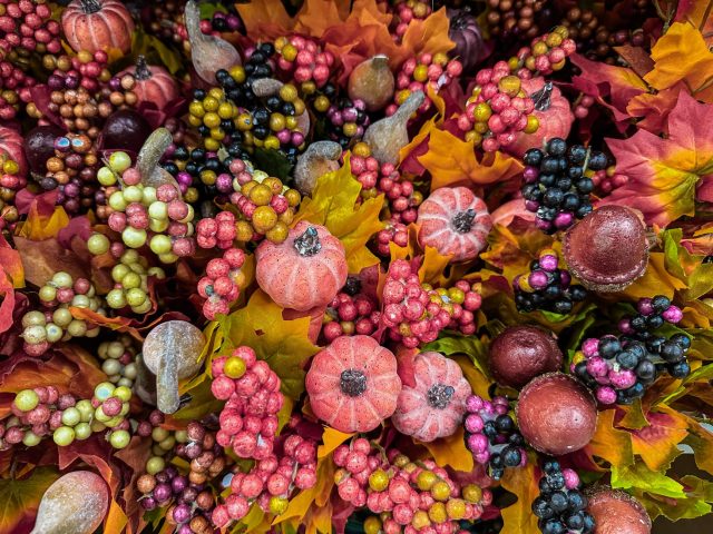 Transformez votre intérieur cet automne sans tomber dans le kitsch